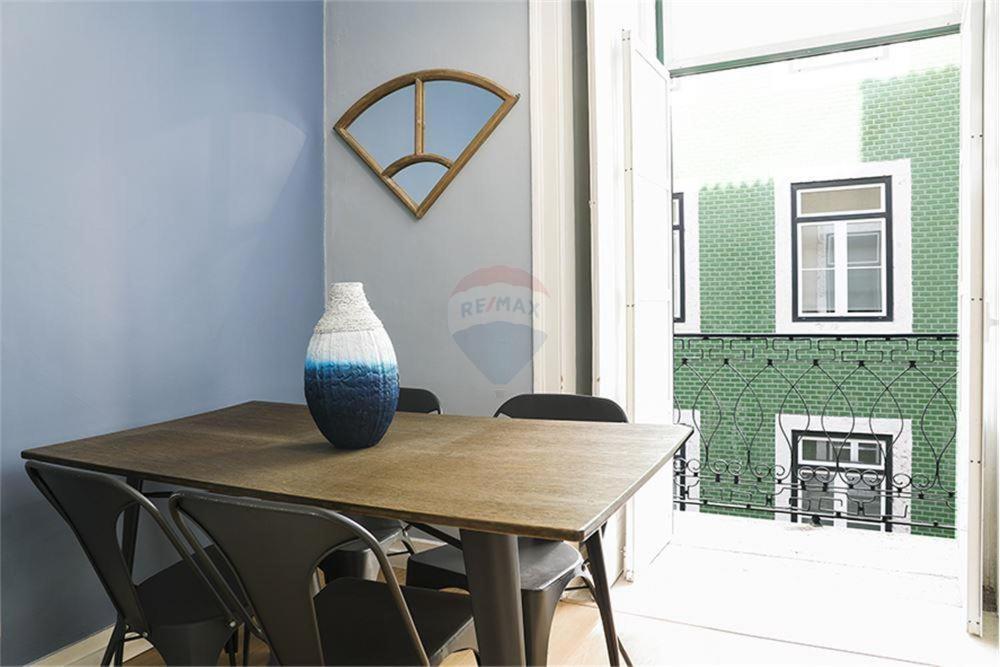 Down Town Apartment *